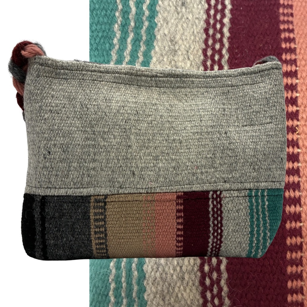 Ortega’s 100% handwoven wool purse